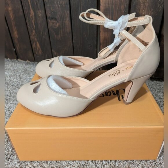 Elegant Beige Ankle Strap Heels By Chase And Chloe, Size 10 - Picture 1 of 6